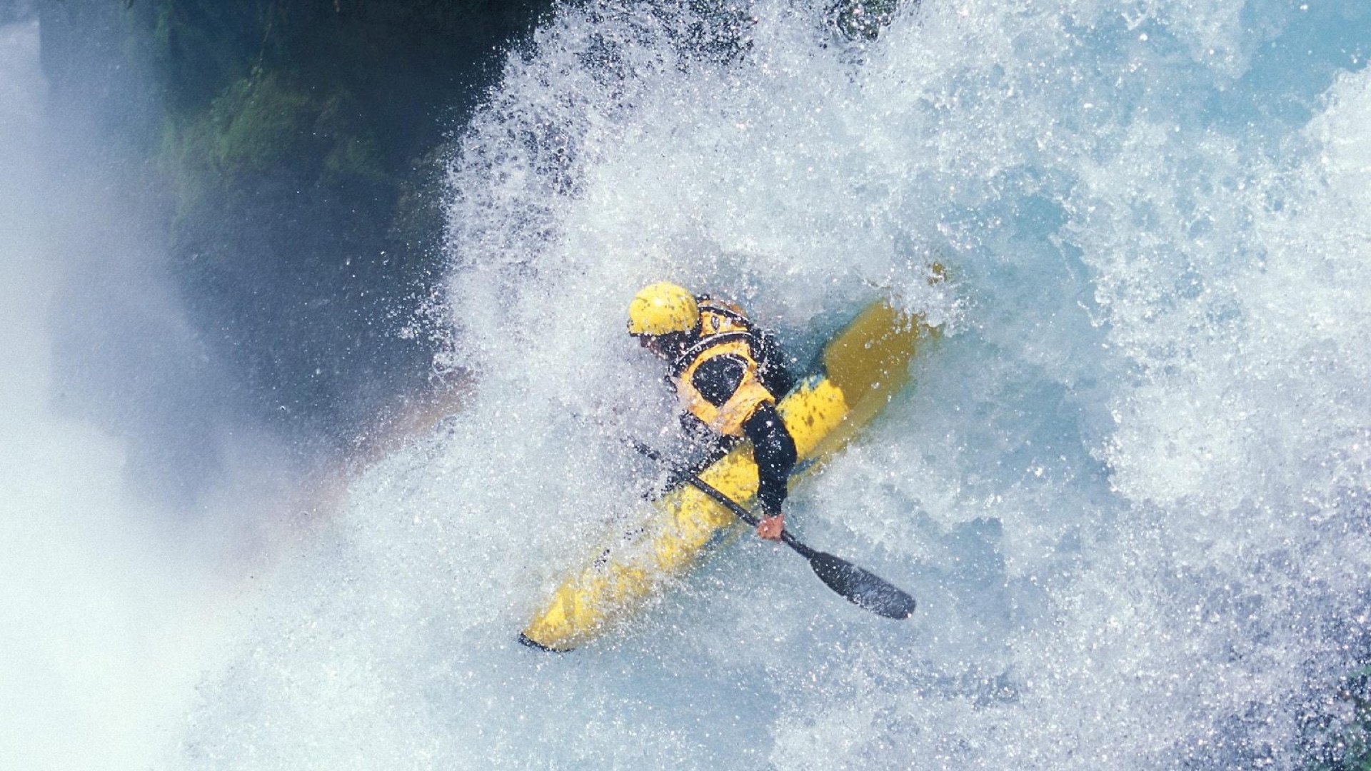 史密斯泳姿优雅，动作精准，史密斯训练